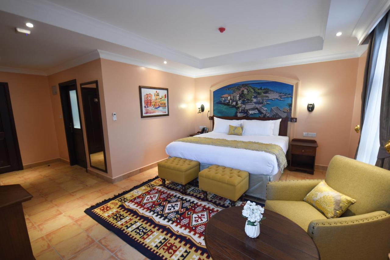 Casa Solada Hotel Kampala Zewnętrze zdjęcie
