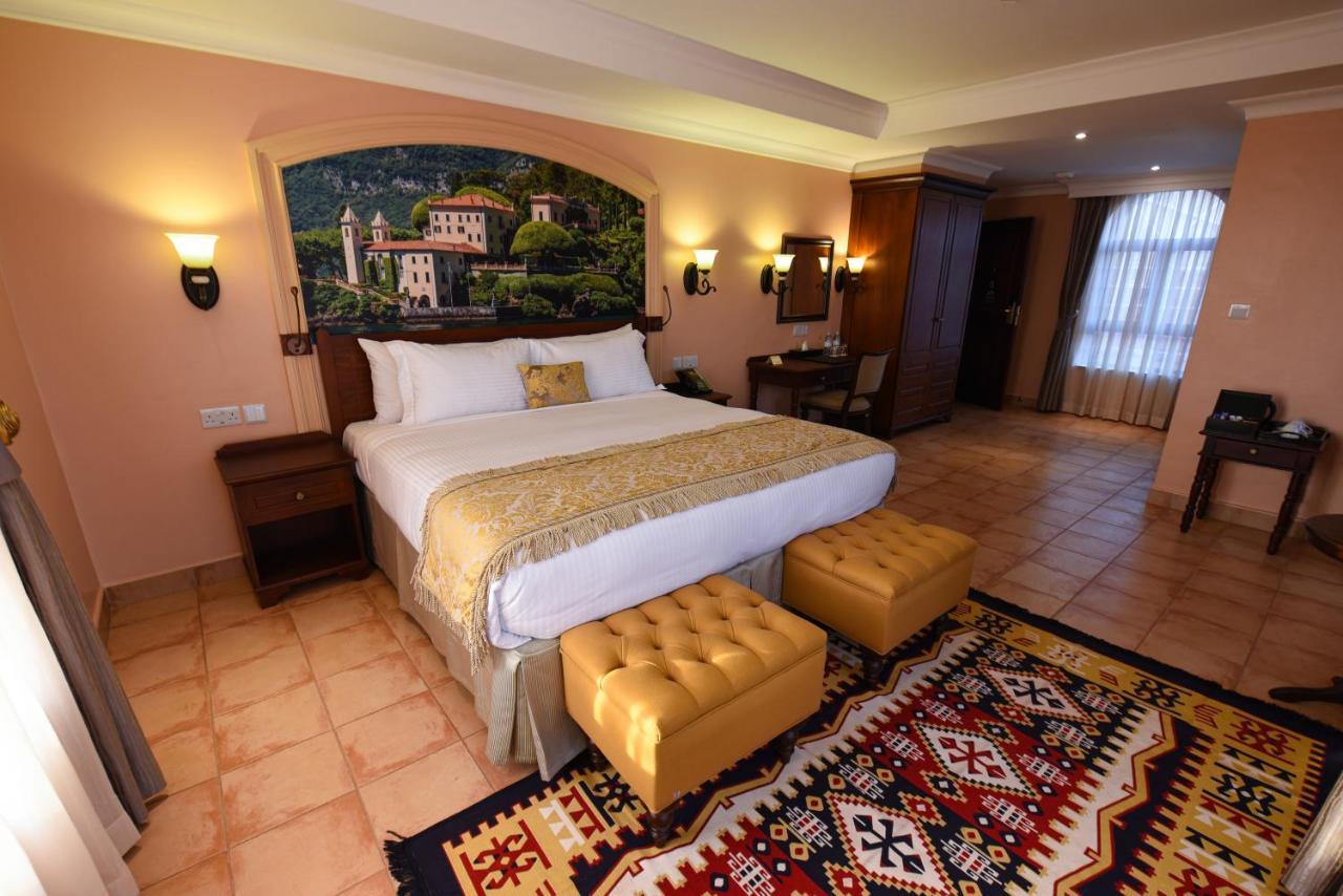 Casa Solada Hotel Kampala Zewnętrze zdjęcie